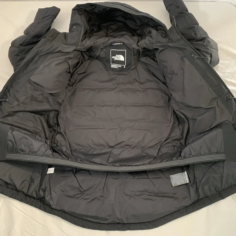 The North Face TNF Women's Small Black First Turn 550 Down Waterproof Jacket NEW